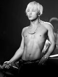 Taeyang, 27