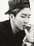 Seunghoon Lee