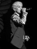 Seungri, 24