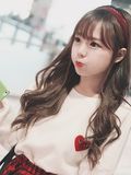 2. Yoon Gaeul