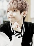 V (Taehyung)