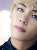 V (AKA TAEHYUNG)