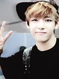 Tae Hyung (v)