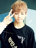 V (Kim Taehyung)